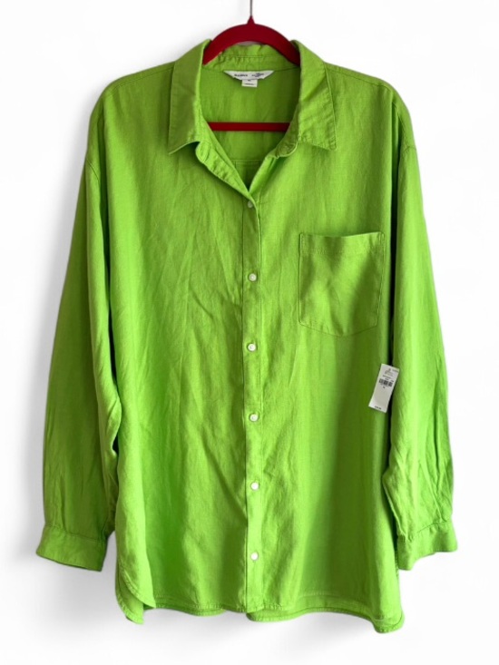 Old Navy Tops - NWT Old Navy The Boyfriend Green Button Down Linen Blend Shirt Size XL